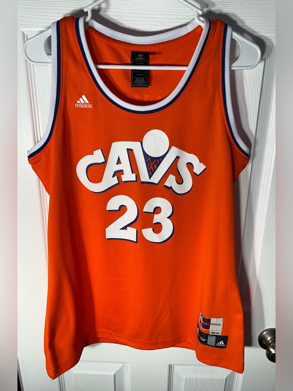 Women’s Size Large Orange Blue LeBron James Cleveland Cavaliers Shirt Jersey